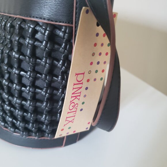 Pinkstix NWT Black Woven Bucket Bag – Vegan Shoulder Purse - Picture 6 of 16